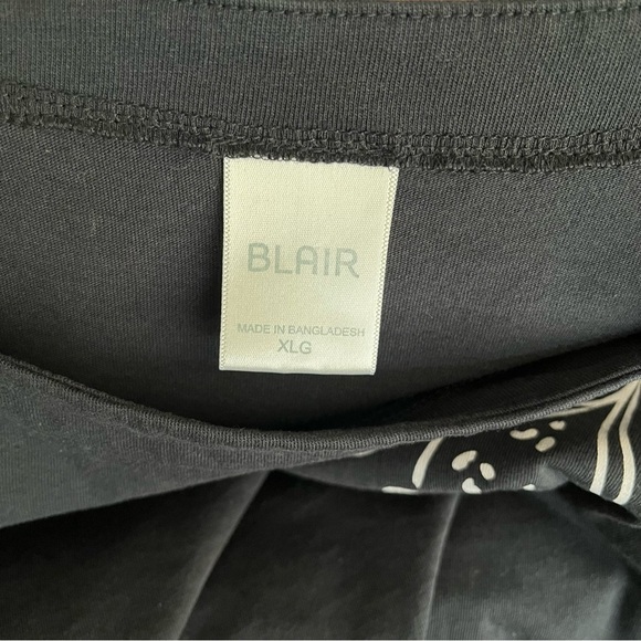 Blair Top Women's Size XL Black White Floral Pullover Short Sleeve Square Neck - Picture 5 of 5